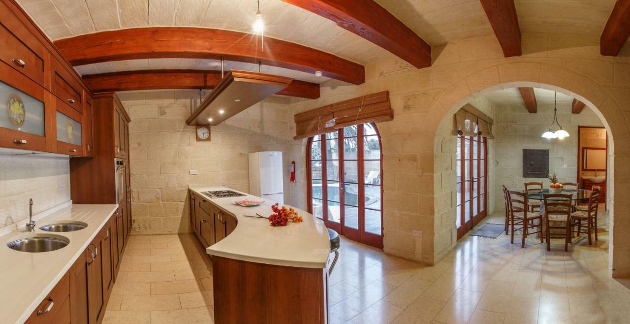 Il-Palma Holiday Farmhouse With Sunny Private Pool In Island Of Gozo Gharb  Luaran gambar