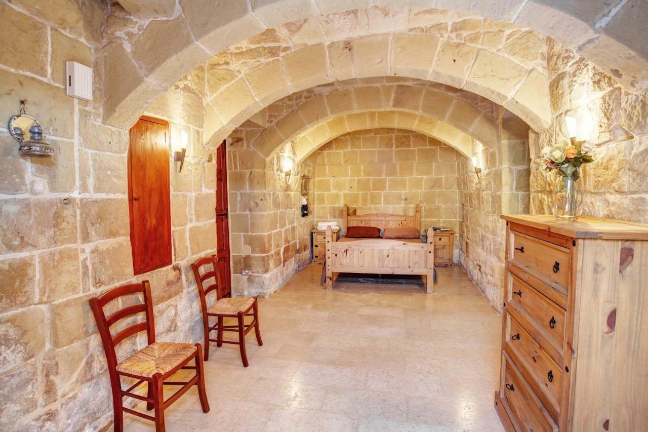 Il-Palma Holiday Farmhouse With Sunny Private Pool In Island Of Gozo Gharb  Luaran gambar